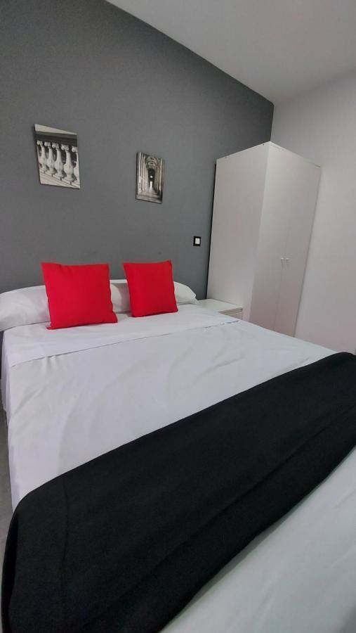 Madrid Apartment Numancia Bagian luar foto